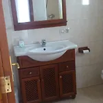Casa Kiki Πανσιόν