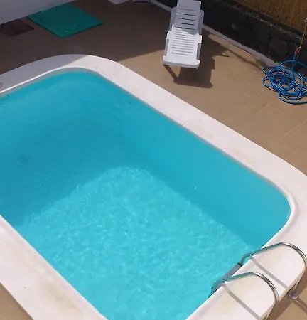 בית הארחה Casa Kiki