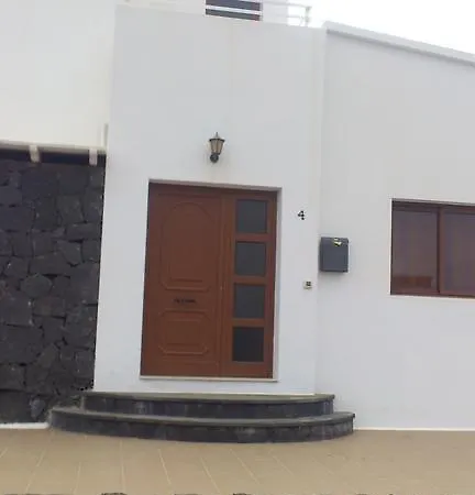 Casa Kiki * El Cuchillo